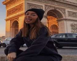 The star is a big travel enthusiast and toured to various countries in the world.
